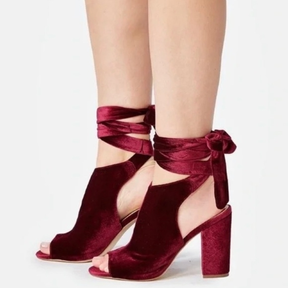 Elegant Burgundy Velvet Women's Heels